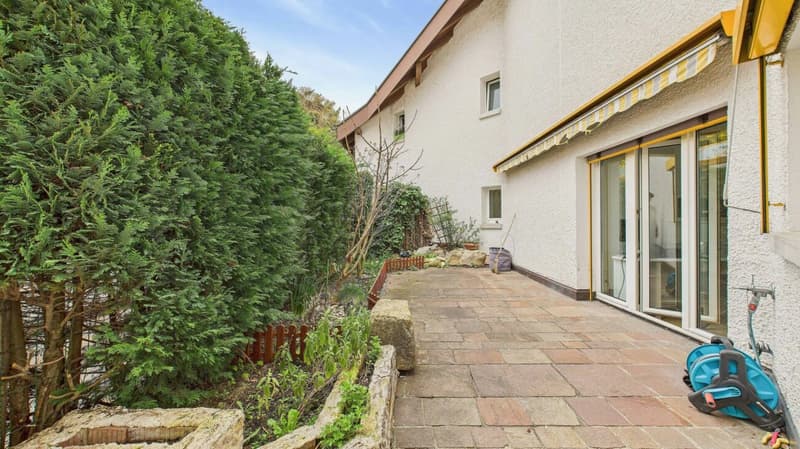 Attractive rental property in Dietikon - renovated 3.5-room apartment with studio (14)