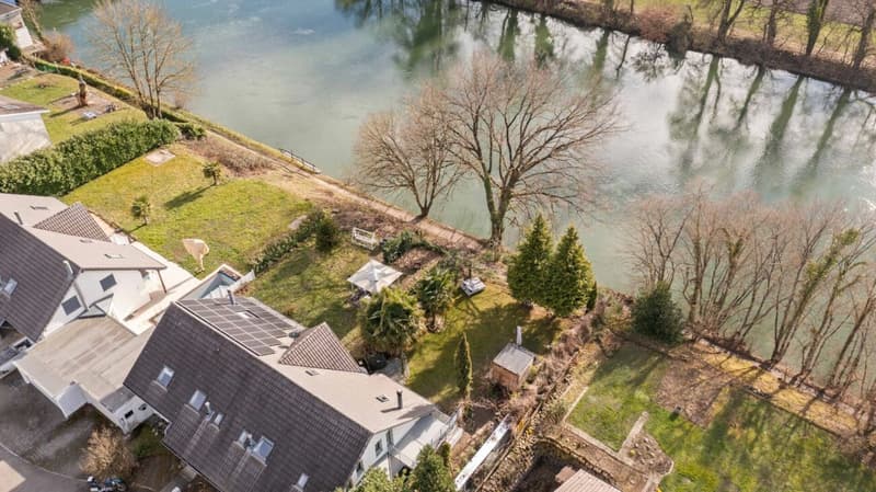 Living close to nature. Semi-detached house with garden and sauna (1)