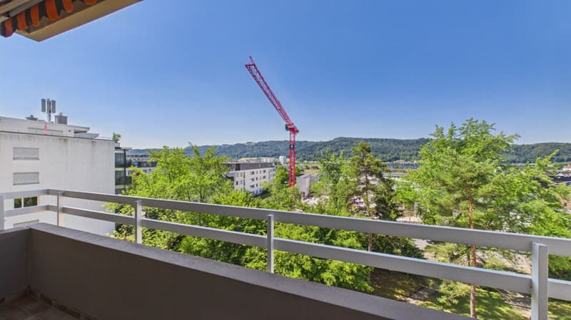 Bright 4-room apartment in a central location in Wettingen (13)