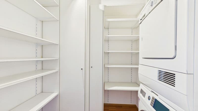 Appartement de location unique de 4,5 pièces avec vue imprenable à Zürich-Witikon (17)