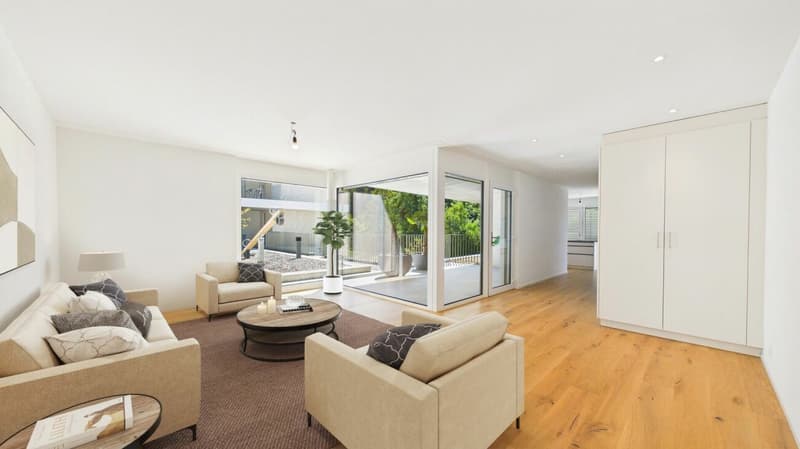 Grosszügige Duplex-Gartenwohnung mit viel Raum für eigene Ideen (3)