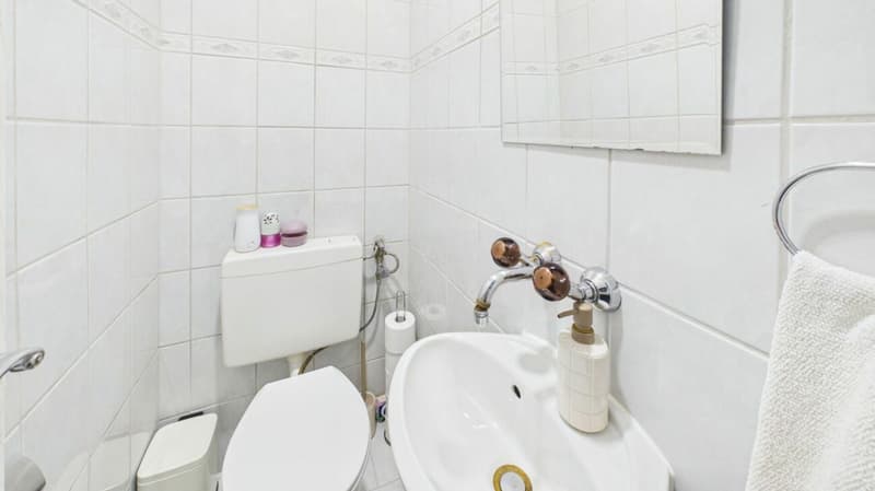 Im Baurecht: 3.5-Zimmer-Wohnung mit sonnigem Balkon in Dietikon (9)