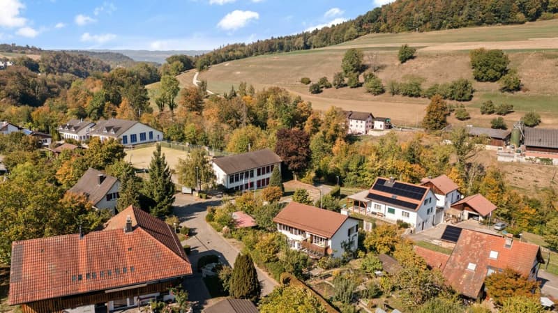 Einfamilienhaus auf 1'472 m² Grundstück in Böbikon (11)