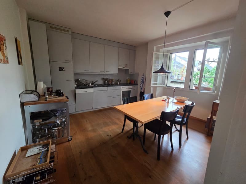 Charmant appartement de 3,5 pièces dans un immeuble ancien dans la vieille ville de Schaffhausen (7)