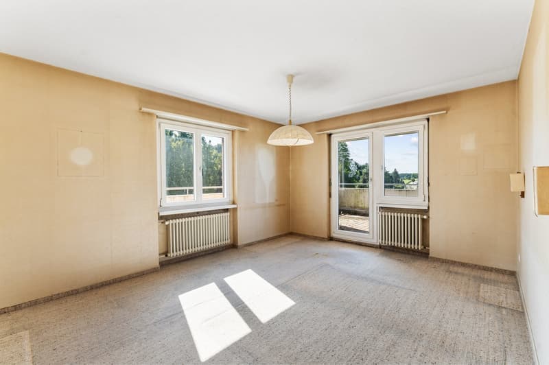 Eckzimmer mit Zugang zur Terrasse