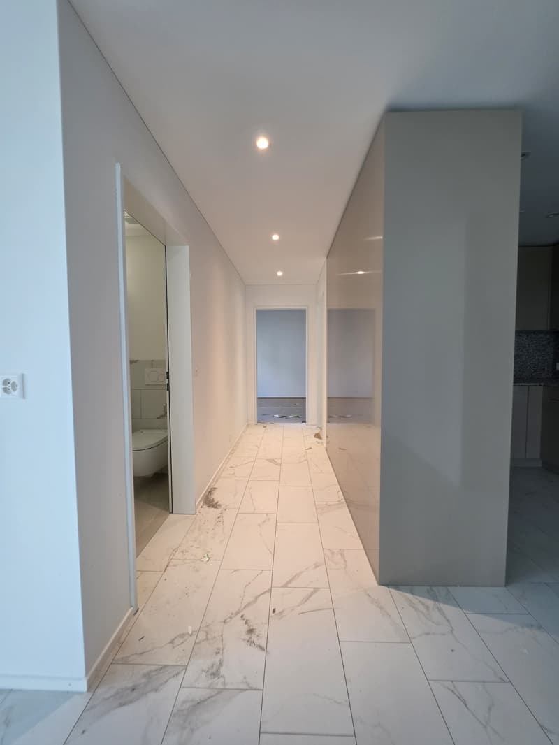 Erstvermietung im HIGH FIVE 4.5-Zimmer-Wohnung mit Wintergarten & Balkon (1)