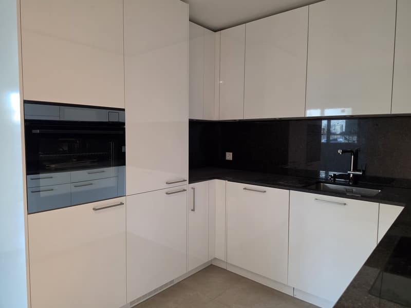 Erstvermietung im HIGH FIVE 4.5-Zimmer-Gartenwohnung, Glattbrugg (2)