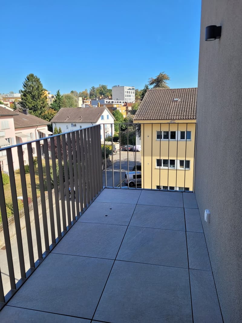 Erstbezug im HIGH FIVE  2.5-Zimmerwohnung mit Balkon & Waschturm (4)