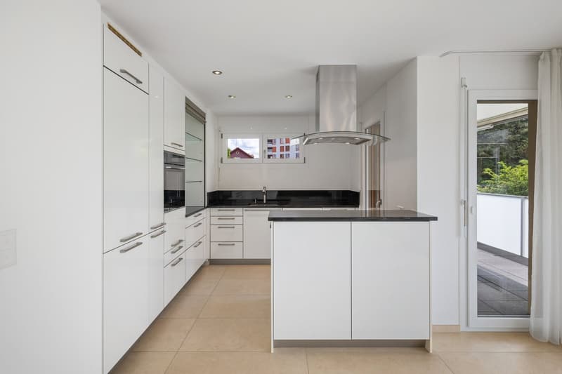 Appartement 3 pièces lumineux avec balcon spacieux à Wetzikon – disponible immédiatement! (2)