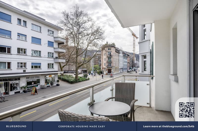 Airy Wiedikon 2.5 rooms with W/T. Close to market, by Blueground (4)
