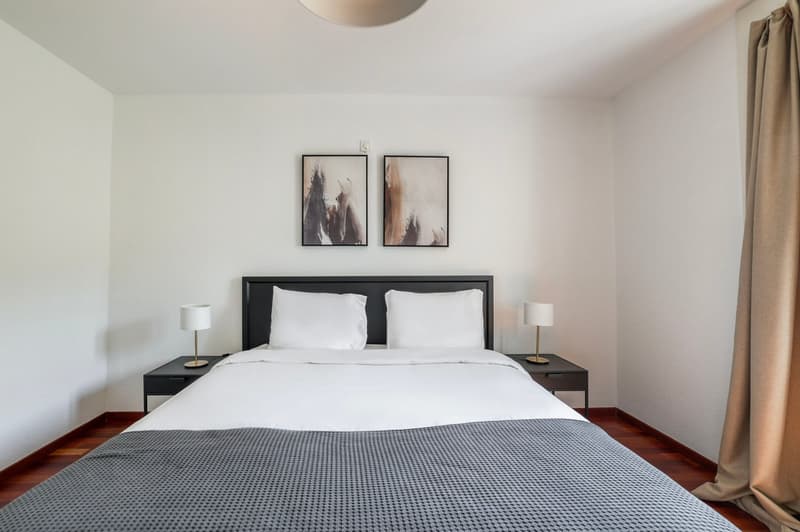 Appartement spacieux Wiedikon 4,5 pièces avec W/T, près du marché et de la gare ZRH HB, par Blueground (22)