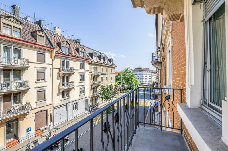 Appartement spacieux Wiedikon 4,5 pièces avec W/T, près du marché et de la gare ZRH HB, par Blueground (7)