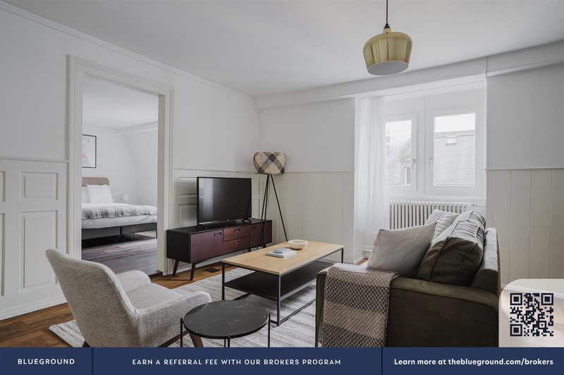 Beautiful Enge 3.5 rooms with basement, close to market, by Blueground (3)