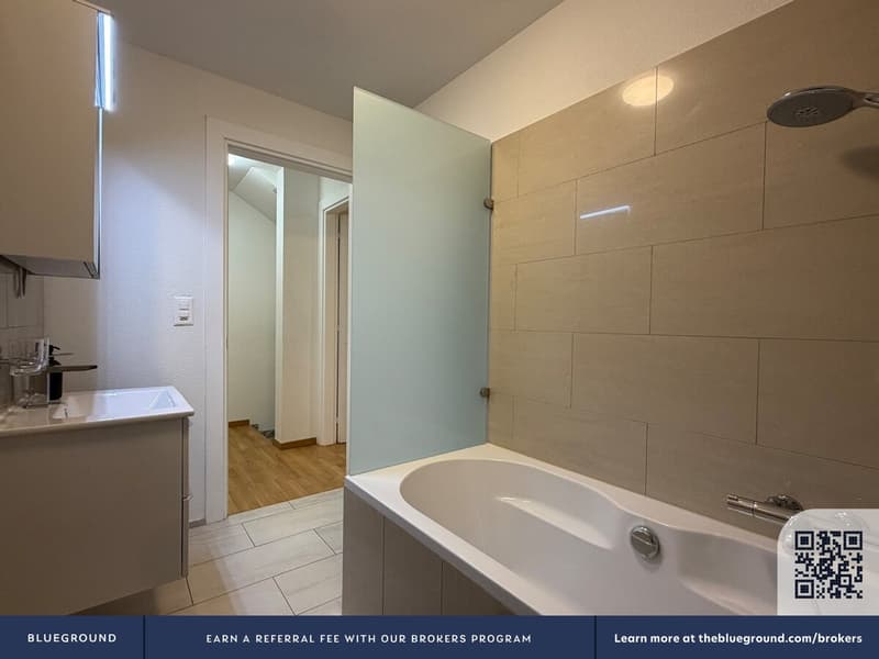 Building Bahnhofstrasse (ZRH1512477P) (8)