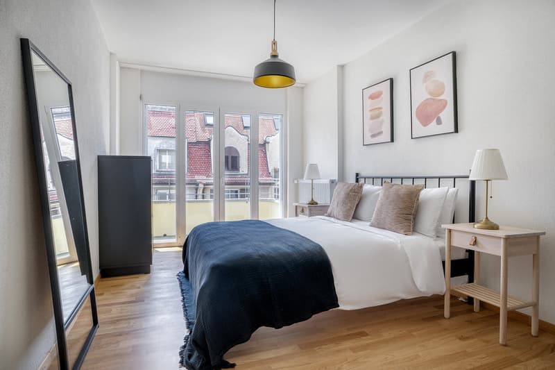 Airy Wiedikon, 2.5 rooms & cellar, W/T, 2 minutes to tram (11)