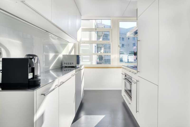Modernes Langstraße 2.5 Zim. + Lager, 5 Min. zur Tram (5)