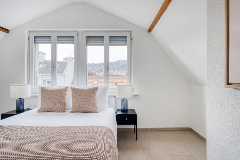Fantastic Altstetten, 2.5 rooms with W/T, near market, via Blueground (12)