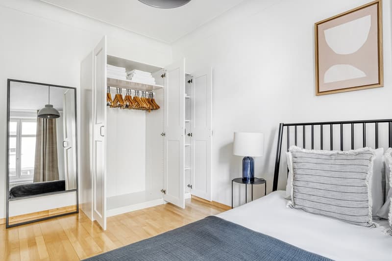 Charming Langstrasse 3.5 rooms + storage, 5 minutes to tram (15)