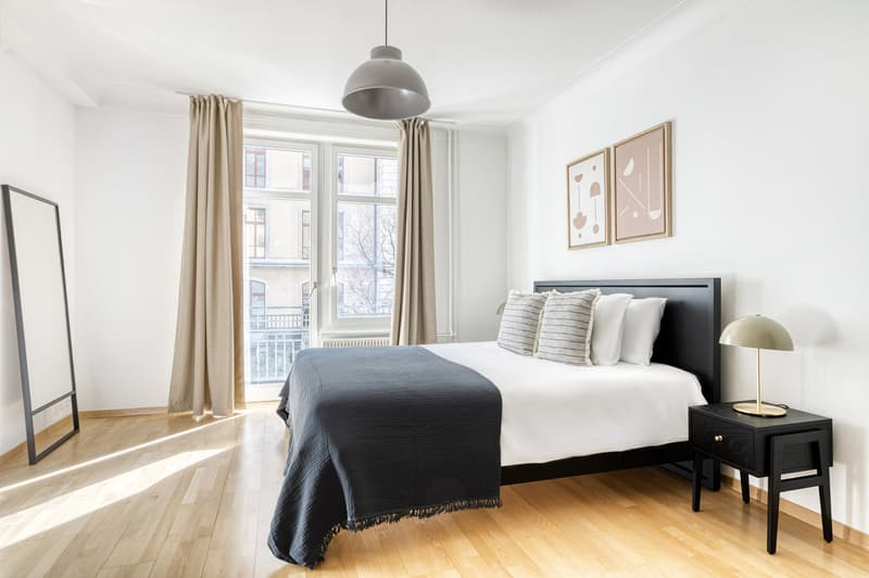 Charming Langstrasse 3.5 rooms + storage, 5 minutes to tram (9)