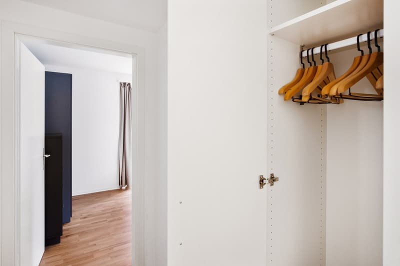 2.5 rooms in Oerlikon, close to the train station, fully furnished, flexible rental period, instant booking (12)
