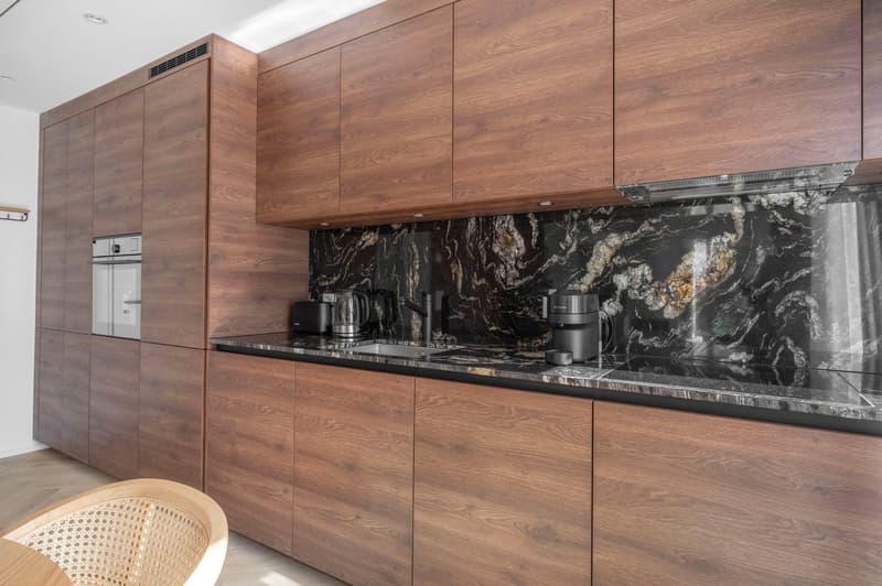 Quiet Wiedikon 2.5 rooms with basement and W/T, close to S-Bahn Markt, via Blueground (8)