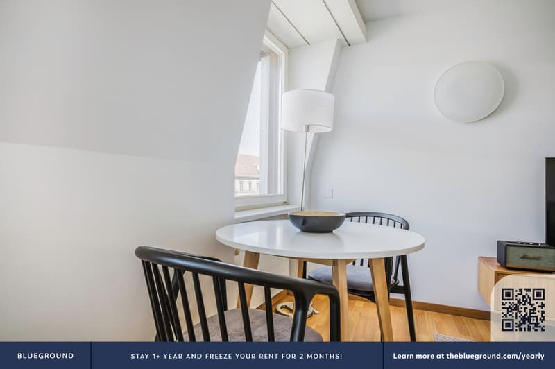 Studio in Opera (Seefeld), 1 Min von See, by Blueground (6)