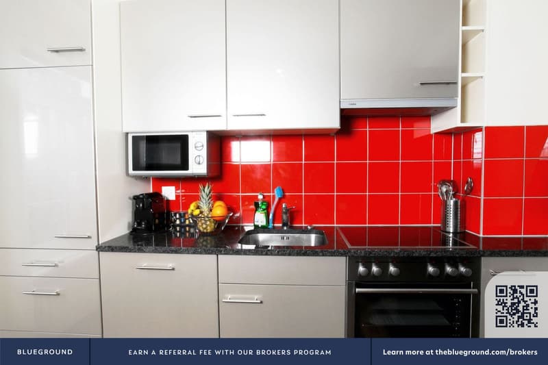 Building Schwamendingenstrasse (ZRH1461684P) (3)