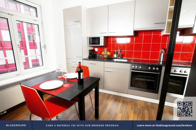 Building Schwamendingenstrasse (ZRH1458906P) (3)