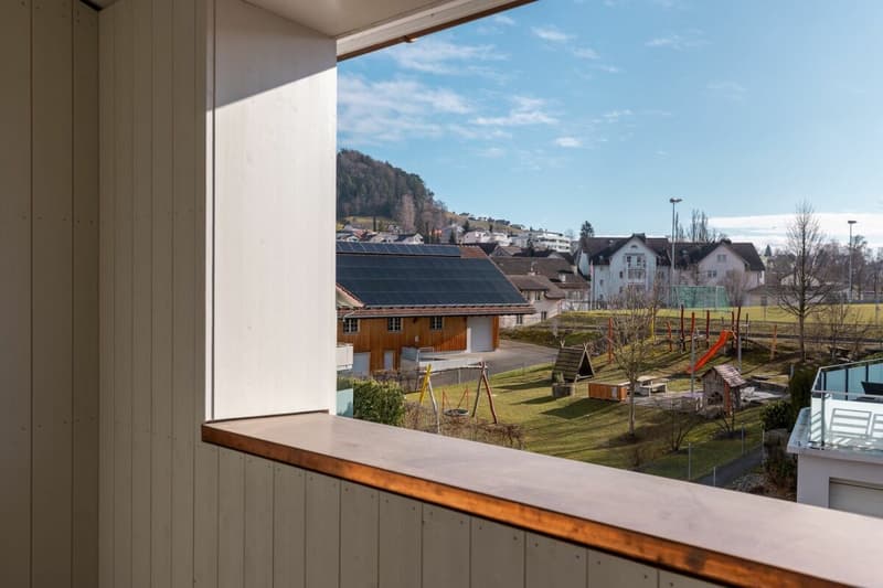 Bezugsbereit! Komplett saniertes 5.5 Zimmer Einfamilienhaus im schönen WEIHERHOF (13)