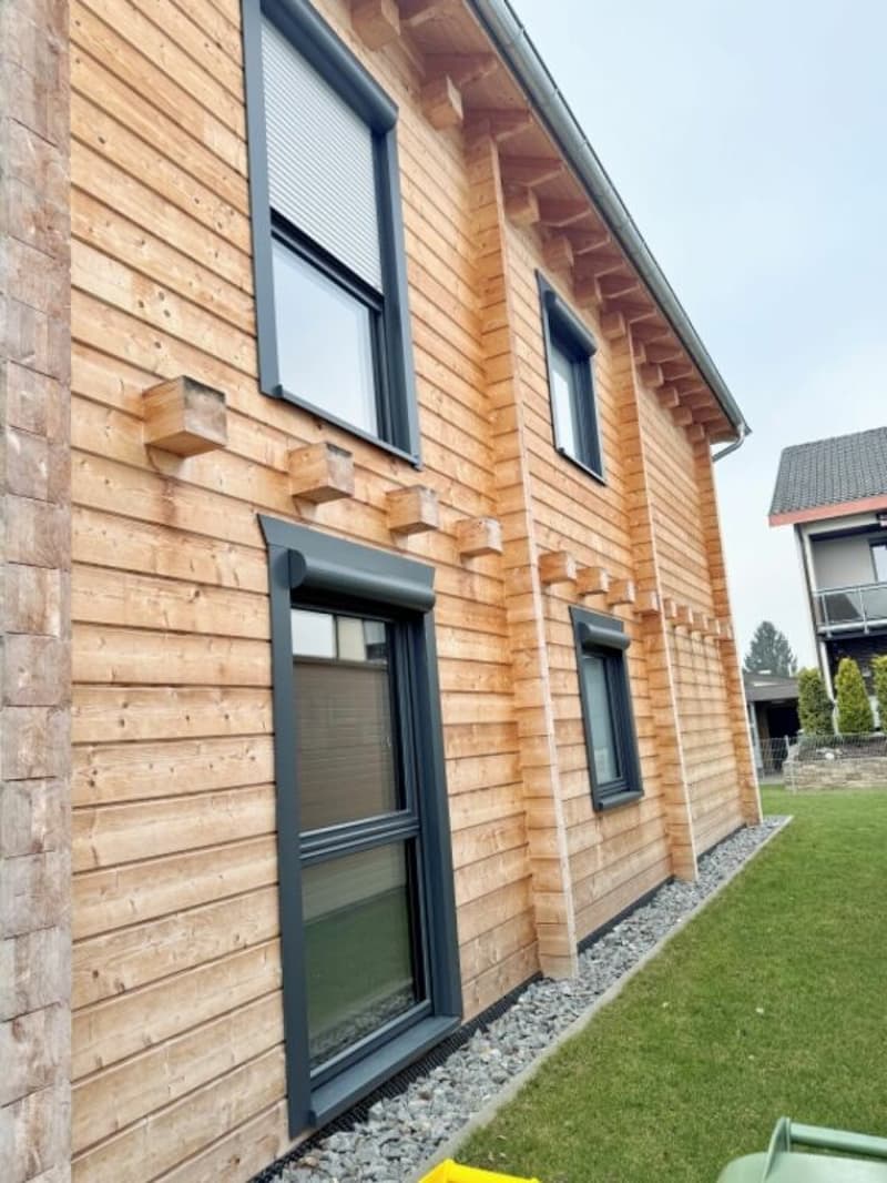 OGGETTO DI RENDITA - Casa in legno a due famiglie (10)