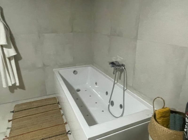 Exclusive and high-quality renovated villa in a sought-after location in southern Spain (15)