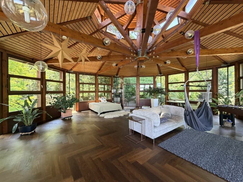 Architectural Unique: Core-Renovated Art Nouveau Estate in Top Stuttgart Location (25)