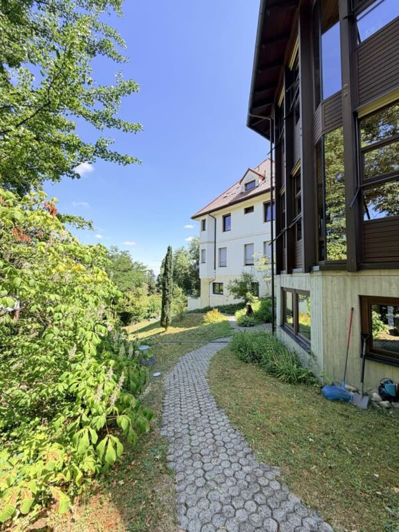 Architectural Unique: Core-Renovated Art Nouveau Estate in Top Stuttgart Location (1)