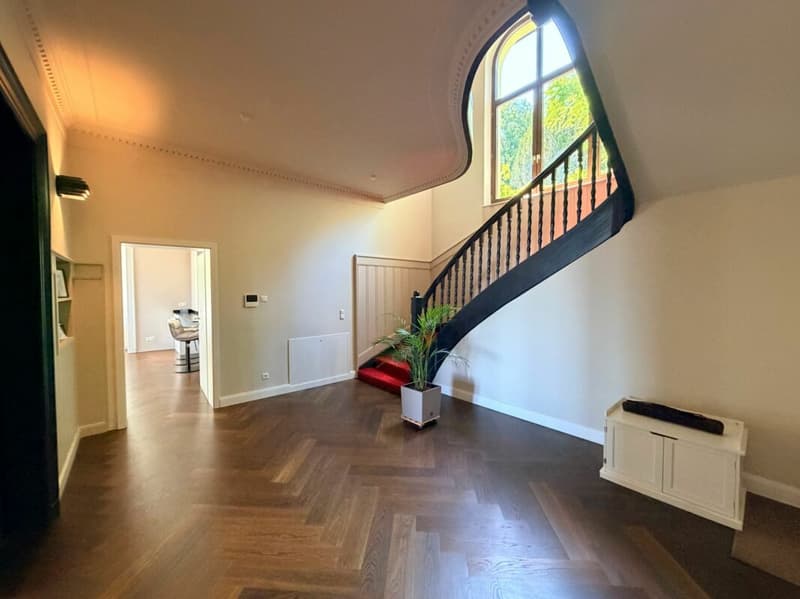 Jugendstilvilla mit Panoramablick und 6.315 m² Parkgrundstück in Stuttgart (5)