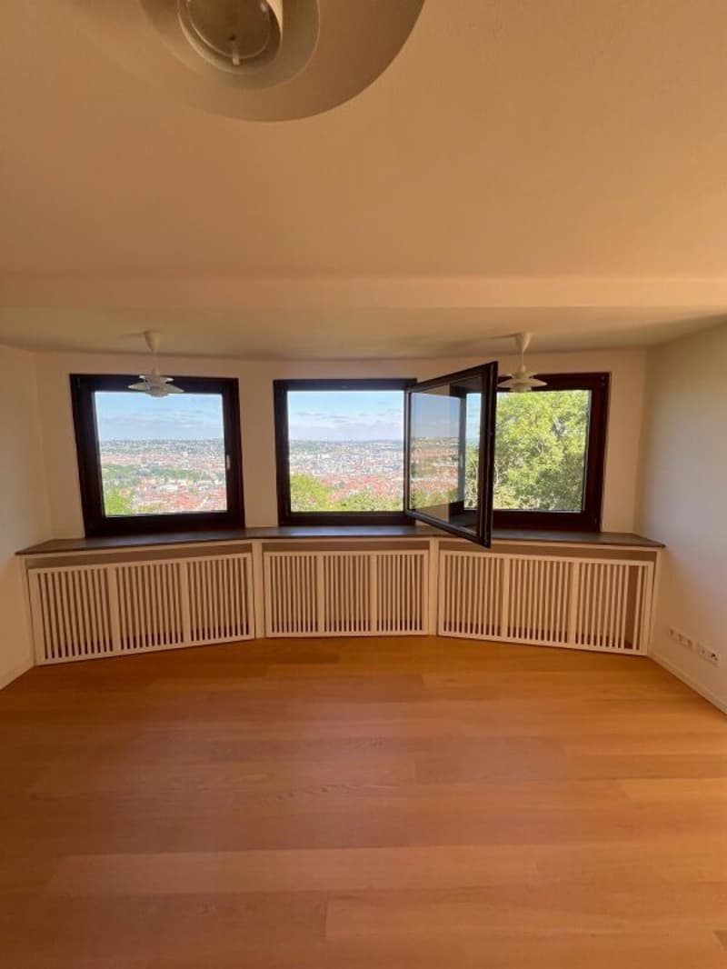 Jugendstilvilla mit Panoramablick und 6.315 m² Parkgrundstück in Stuttgart (28)