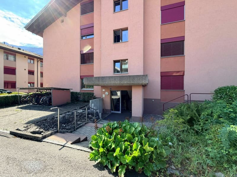 Solid 3.5-room apartment with beautiful terrace and EHP in Interlaken (19)