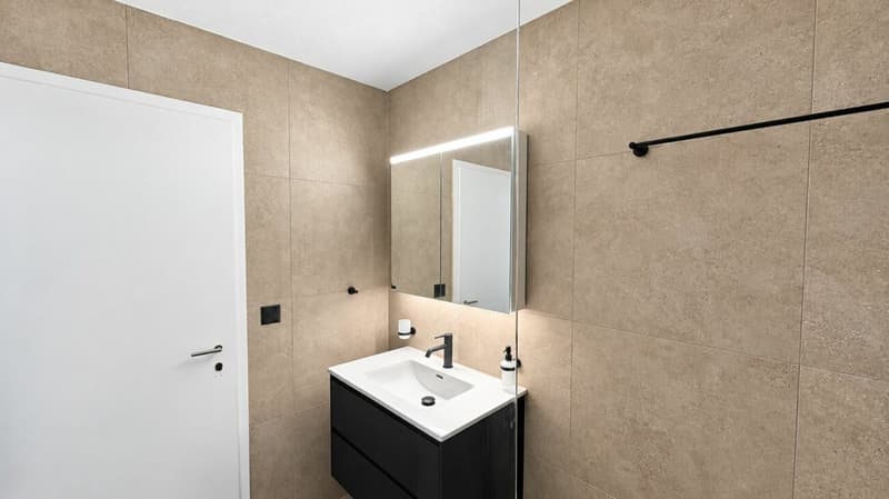 Wohnen mit See- und Bergsicht - 3½ Zimmer mit grossem Balkon in Gunten (11)