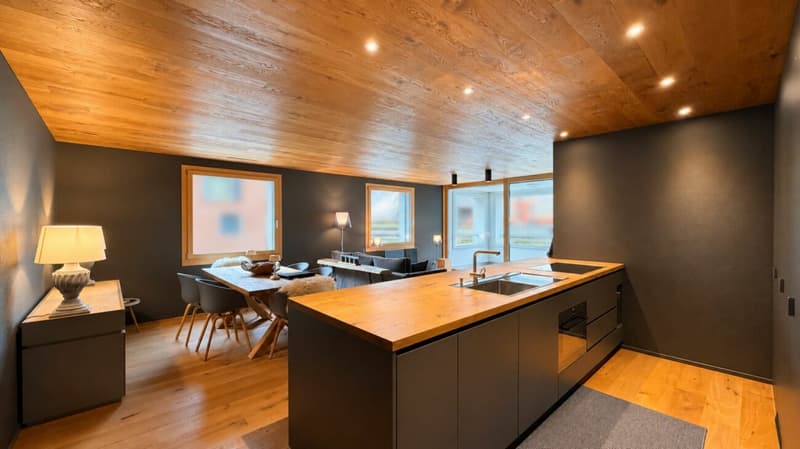 Exklusive 3-Zimmer-Wohnung in Andermatt - voll möbliert mit Designermöbeln (3)