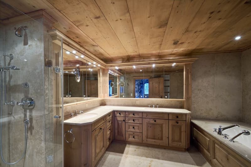 Appartement de luxe exclusif avec caractère de chalet au centre de Klosters (7)