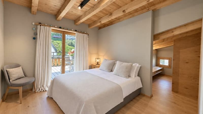 Exklusive 5.5 Zimmer Dachgeschosswohnung im Zentrum von Klosters (5)