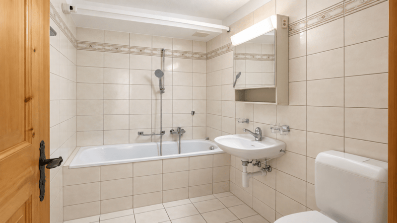 2.5 Zimmer Erdgeschosswohnung - Dauermiete - (5)