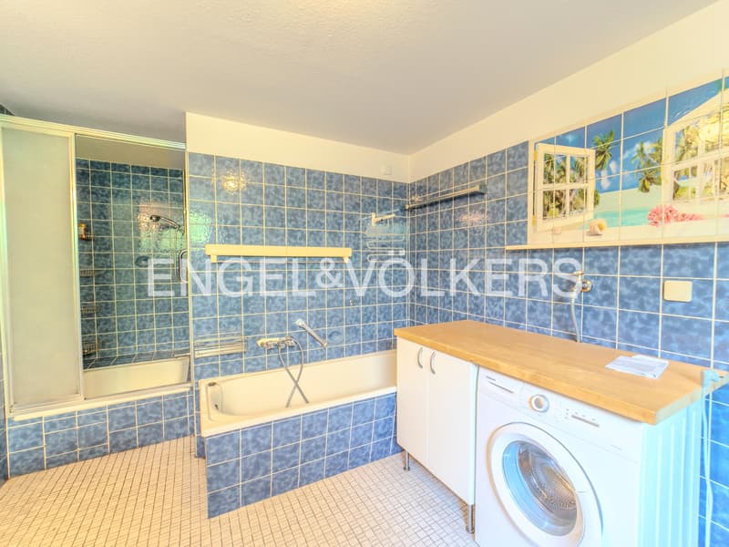 Appartement terrasse de 4,5 pièces à rénover avec vue sur le parc (13)