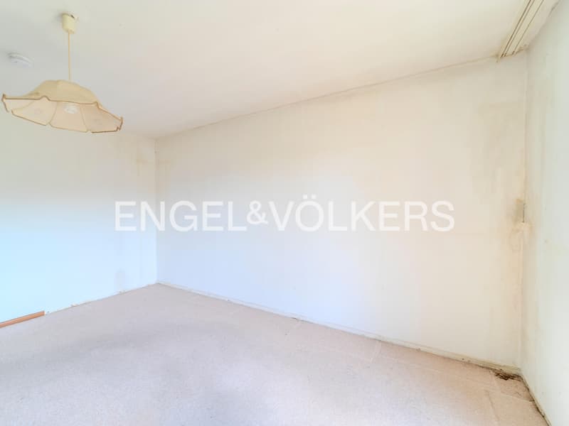 Appartement terrasse de 4,5 pièces à rénover avec vue sur le parc (9)