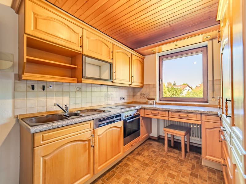 Renovierungsbedürftiges Zweifamilienhaus (6)