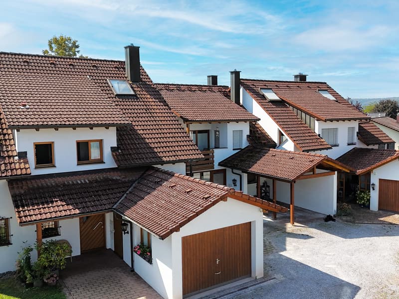 Residenza per più generazioni al confine svizzero (4)
