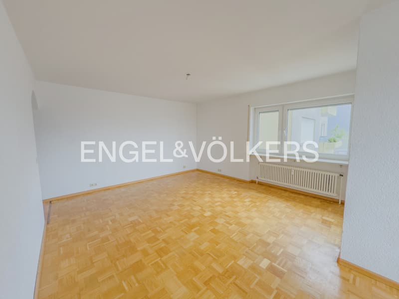 RESERVED: Spacious apartment with Rhine and panoramic views (8)