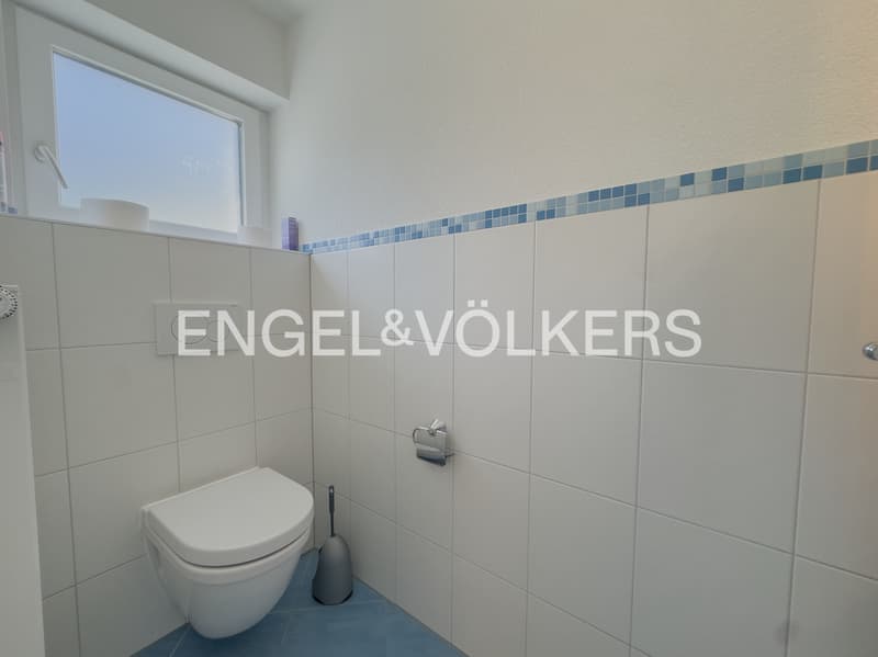 Exclusive bungalow with separate apartment (9)