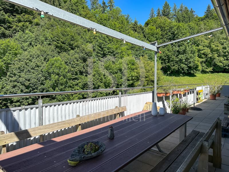 Propriété commerciale avec appartement en attique à Neuenegg (9)