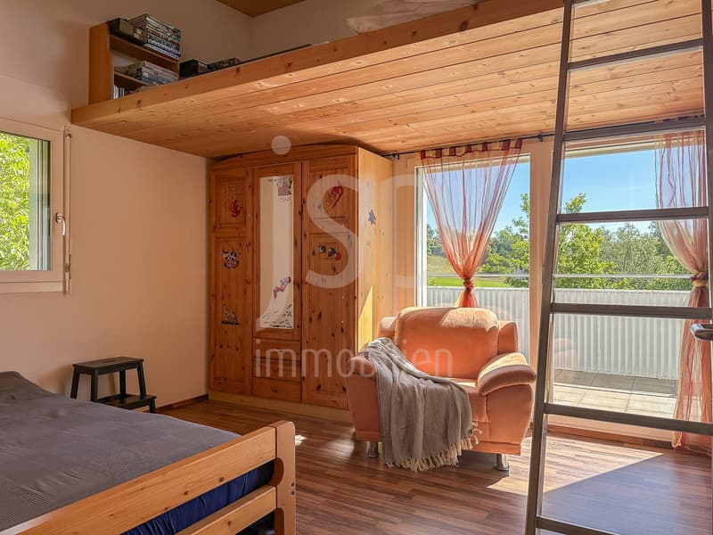 Propriété commerciale avec appartement en attique à Neuenegg (12)