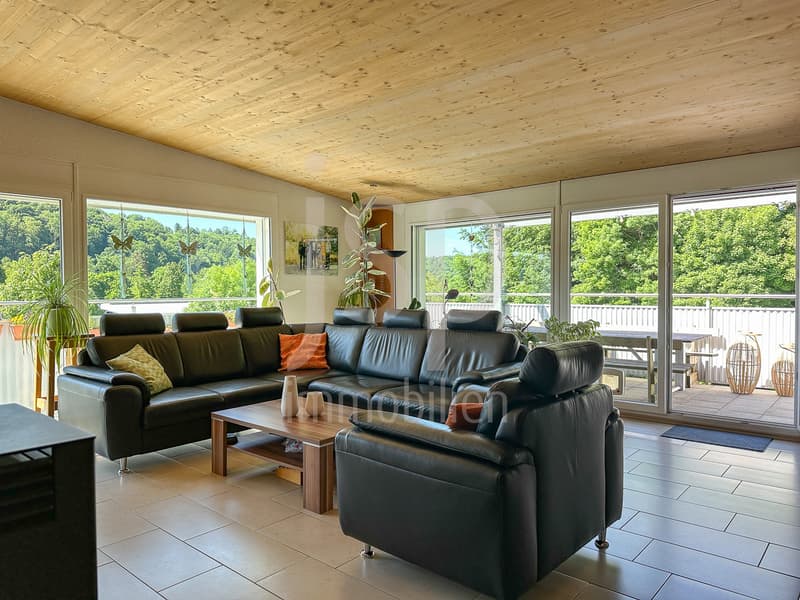 Propriété commerciale avec appartement en attique à Neuenegg (7)